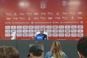 Leonardo Madelón después del empate de Gimnasia ante Estudiantes en el clásico platense Leonardo Madelón después del empate de Gimnasia ante Estudiantes en el clásico platense