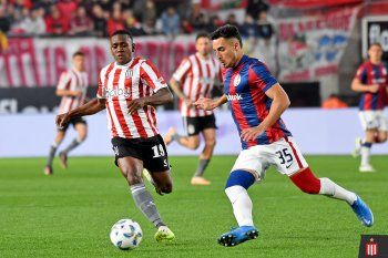 Alexis Castillo Manyoma en acción en Estudiantes vs. San Lorenzo. (Foto: prensa EDLP)