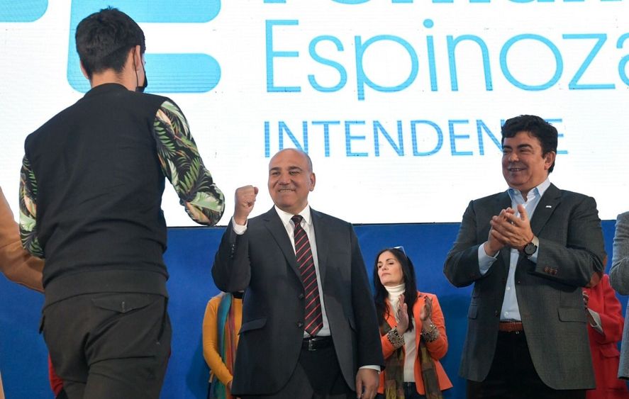 La Matanza: Juan Manzur junto a Fernando Espinoza