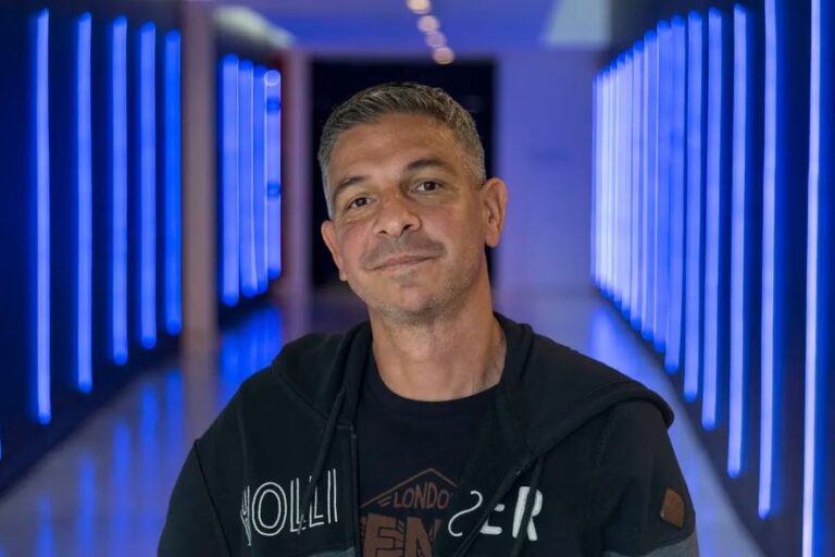 Corrupción de menores: Marcelo Corazza libre, pero con tobillera electrónica