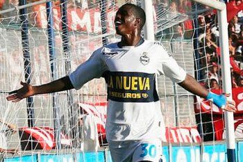 Marco Pérez quiere volver a gritar sus goles en Gimnasia.