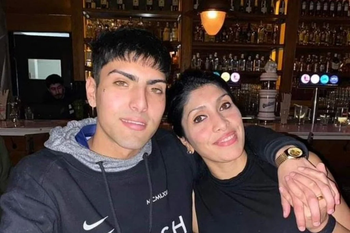 mato a la madre y al abuelo, pero fue declarado inimputable