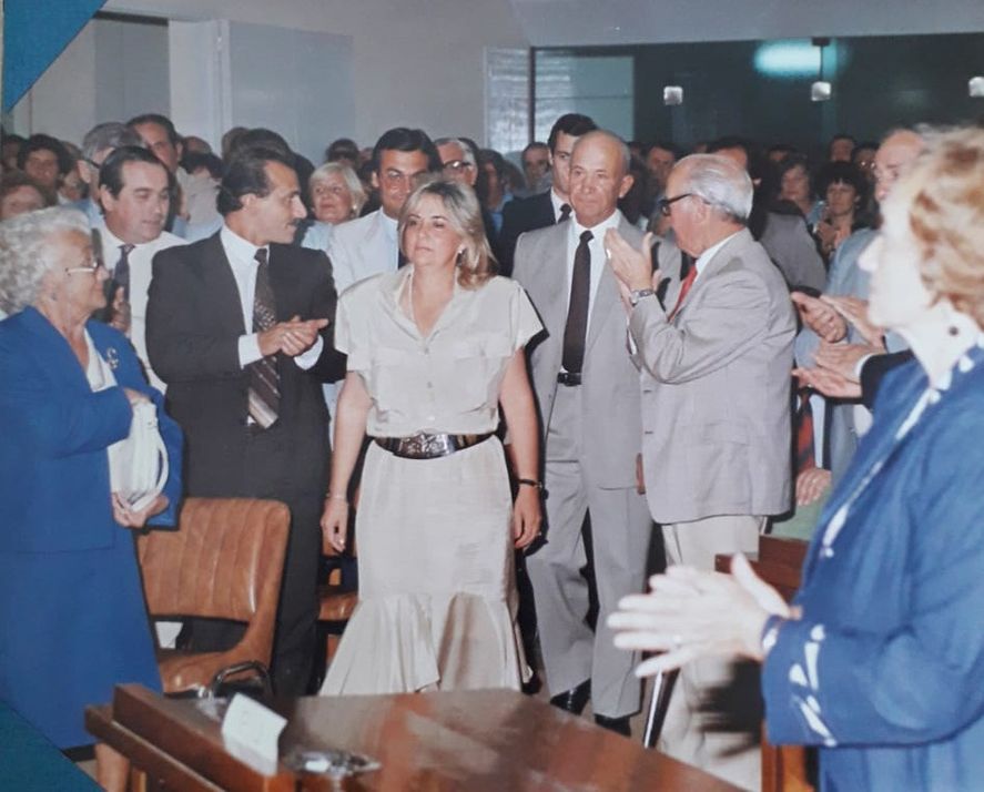 María Luisa Kugler, fue elegida como intendenta de Tornquist en 1987