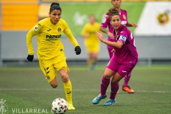 Mariela Coronel ascendió a Primera con el Villarreal.