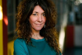 La escritora Marina Arias dictará un taller de escritura el sábado 29 de octubre en Morón.