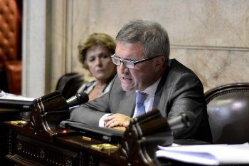 Oporto pidió tener una mirada heterogénea sobre la vuelta a clases.