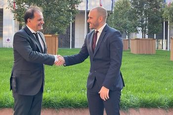 Martín Guzmán acordó con el Club de París aplazar los pagos