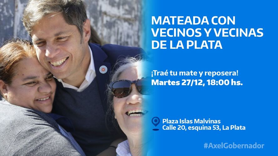 Axel Kicillof encabeza una mateada en la plaza Malvinas de La Plata.