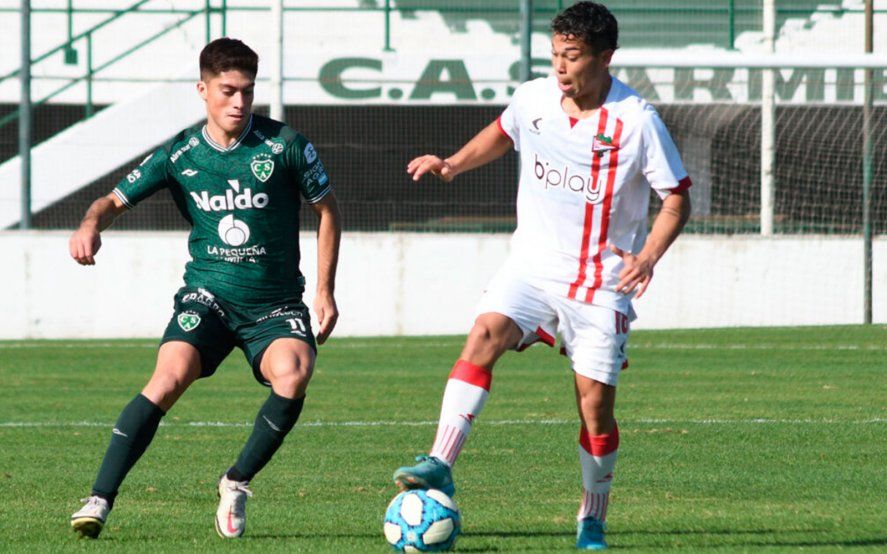 Matteo Trombini jugó y mucho en la Reserva de Estudiantes.