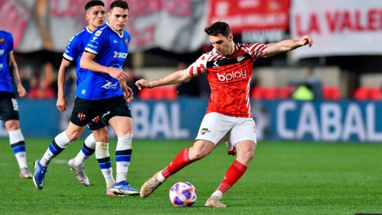 Mauro Boselli y una victoria que alimenta la ilusión copera