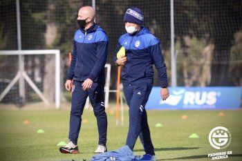 mendez confirmo que se va de gimnasia por lealtad a maradona