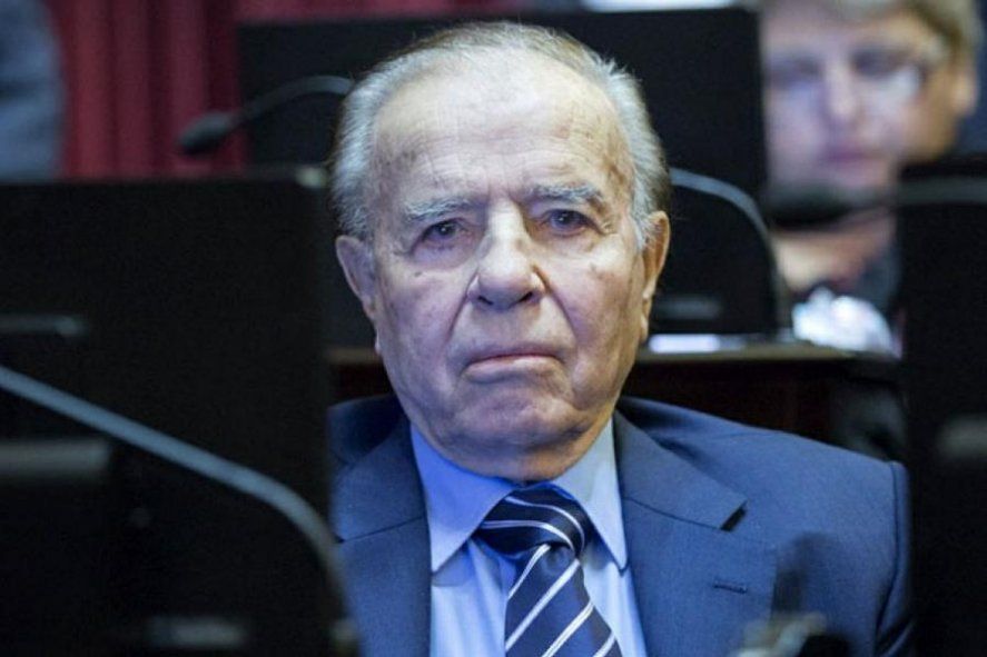 Hasta su último día, Menem participó de la política. Su banca en el Senado, que mantenía desde 2005, le brindó fueros legislativos.