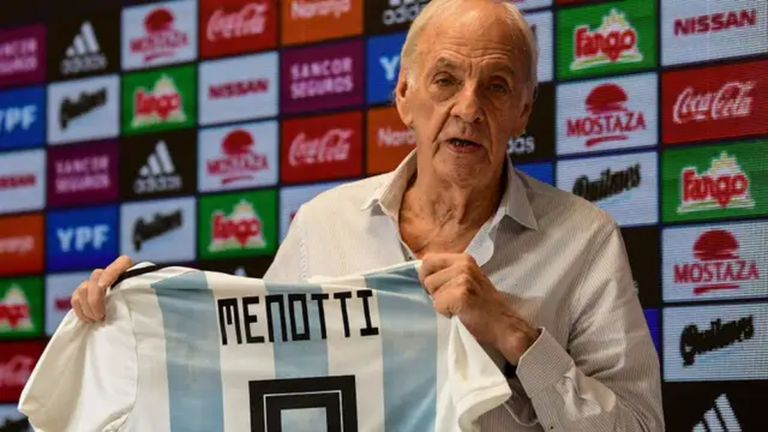 Menotti: el accidente que tuvo y su estado de salud