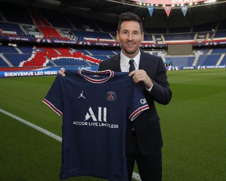 Lionel Messi por primera vez con la camiseta del PSG,