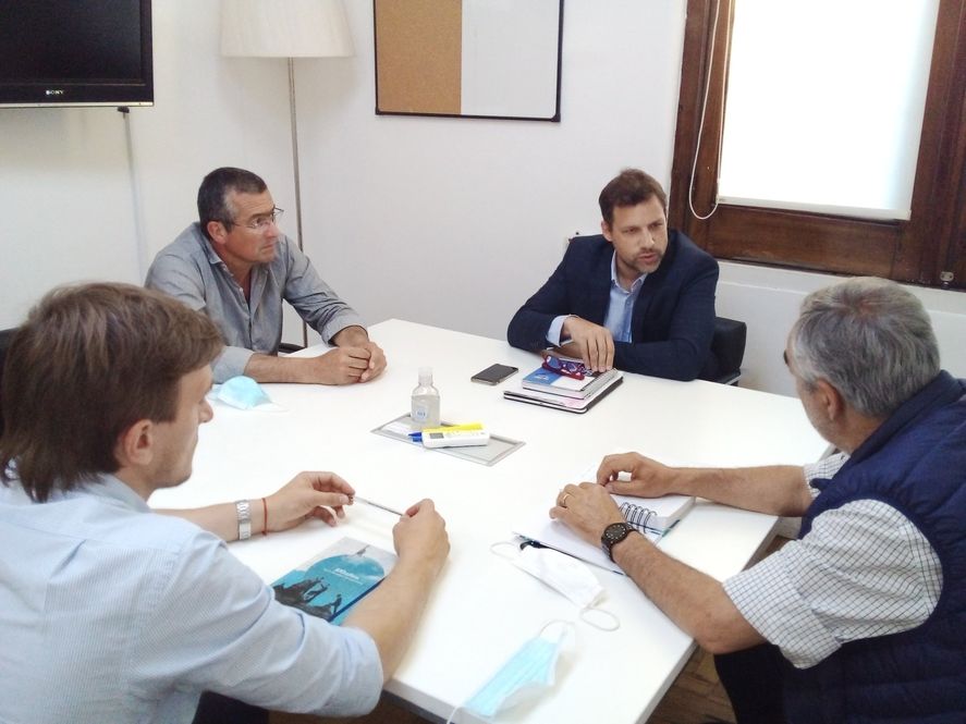 Miguel Fernández y Maximiliano Suescún fueron los representantes de los intendentes radicales en la reunión con Pablo López. (Foto Archivo)