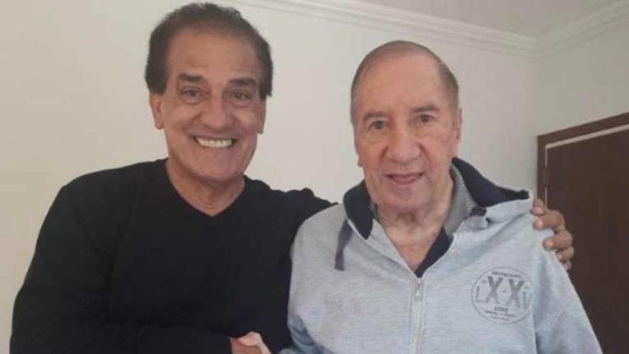 Miguel Lemme, junto a Carlos Bilardo en uno de sus tantos encuentros.