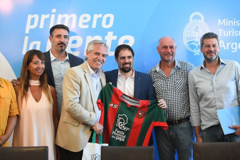 Alberto Fernández habló de una “temporada récord” en estas vacaciones