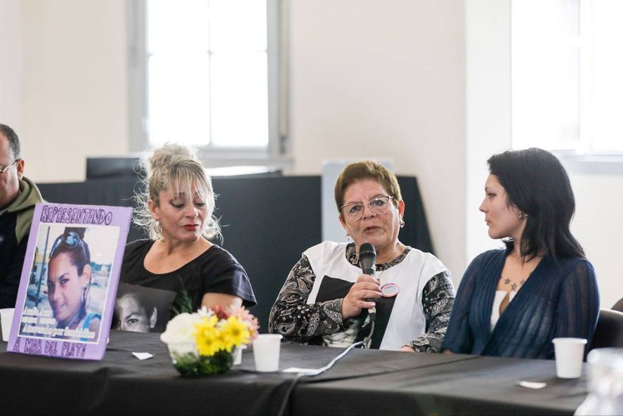 Familiares de las víctimas de femicidio fueron recibidos y, en representación del Estado, se les pidió disculpas por instrucción de un organismo internacional.