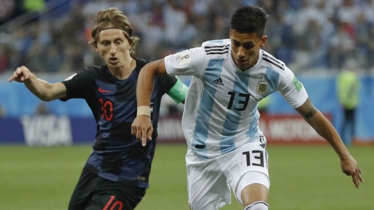 Selección Argentina: Maxi Meza reemplazará a Joaquín Correa