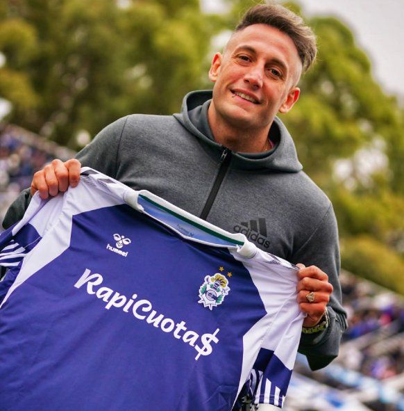 Momo, simpatizante de Gimnasia en el Bosque