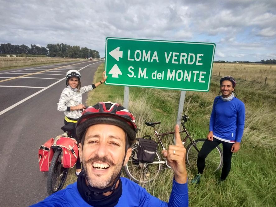 Cada fin de semana, desde Monociclet recorren algún destino de la provincia de Buenos Aires en bicicleta.