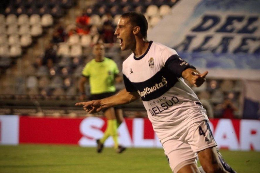 Leonardo Morales festejó en Gimnasia ante Talleres