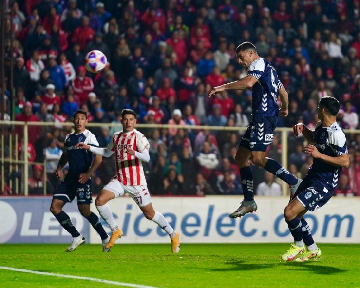 Leonardo Morales puso en ventaja a Gimnasia ante Unión por el Torneo de la Liga Profesional