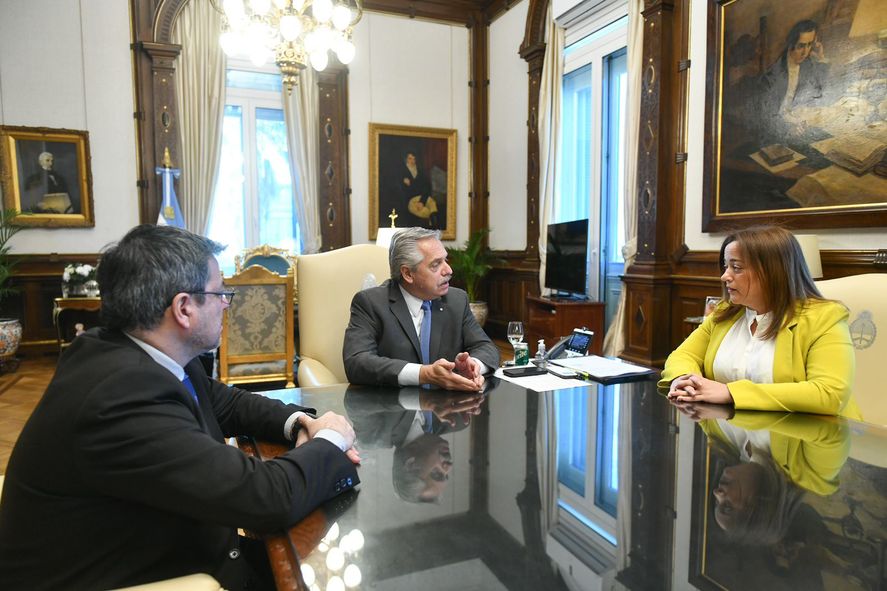 En tanto que se espera la sentencia por el aberrante crimen del niño Lucio Dupuy, la presidenta de la Cámara de Diputados pidió tratar el proyecto.