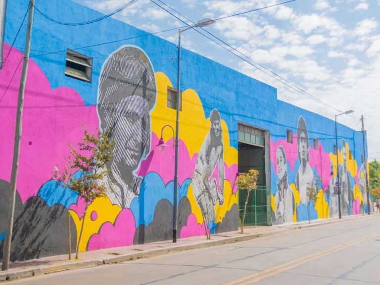 El impactante mural de San Fernando que homenajea a los deportistas argentinos 