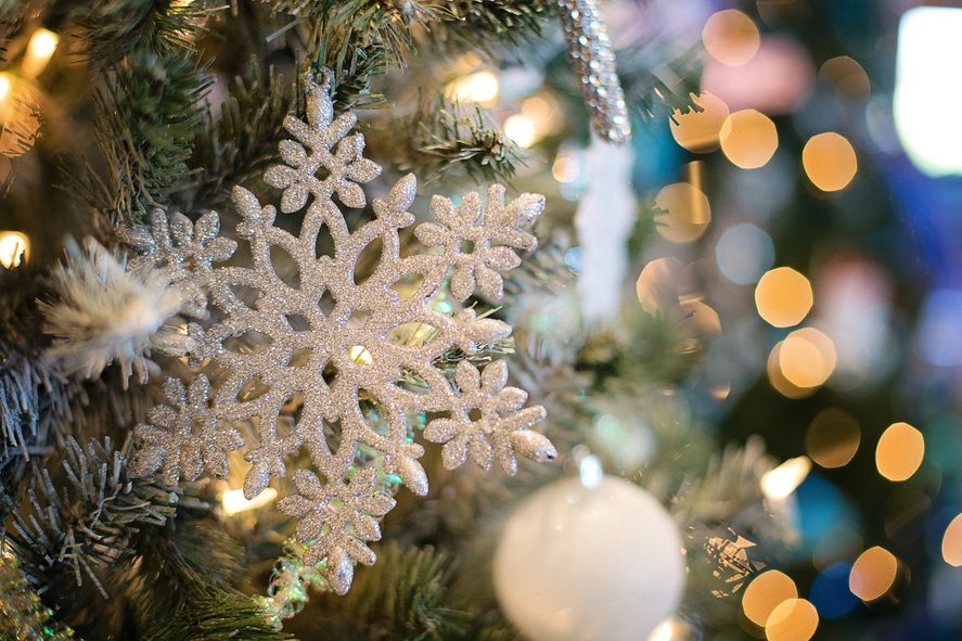 En la antesala de la Nochebuena y Navidad, son muchos los que se preguntan si este viernes 23 de diciembre es feriado en Argentina.