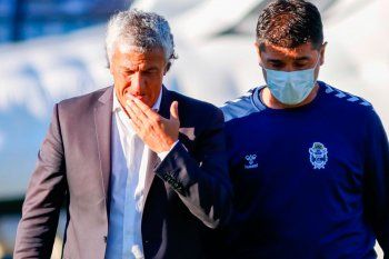 Néstor Gorosito piensa ya pidió los puestos a reforzar en Gimnasia, ahora espera.