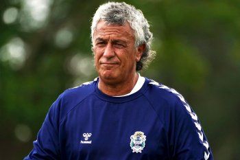 Néstor Gorosito técnico de Gimnasia