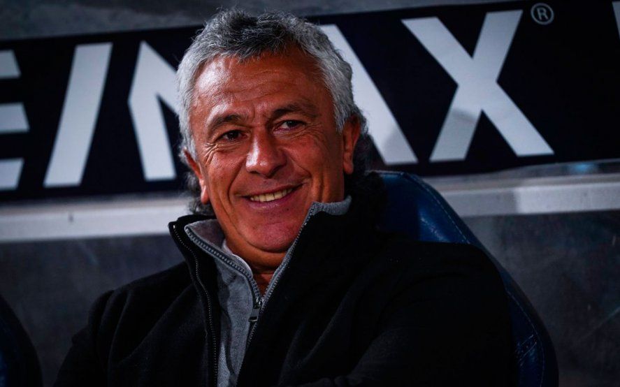 Néstor Gorosito técnico de Gimnasia