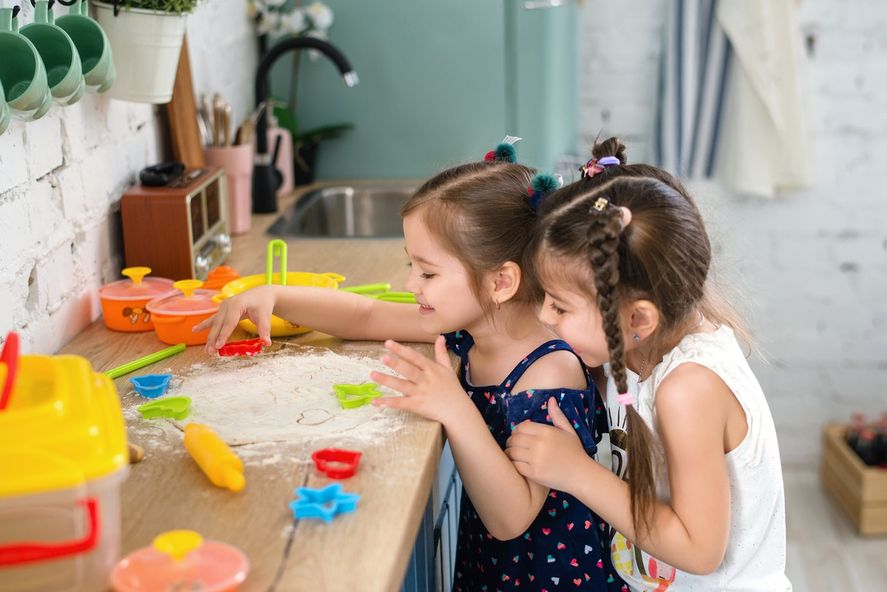 Cada vez falta menos para que en Argentina se celebre el Día del Niño, fecha que propone celebrar las infancias y reflexionar acerca de sus derechos. 