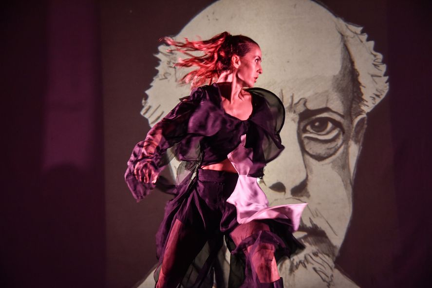 En la ciudad de La Plata se presentará una obra de teatro que cuenta la leyenda del Potro Bragado, historia que le dio el nombre a la localidad bonaerense.