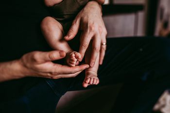 La campaña buscará extender a 30 días la licencia por paternidad