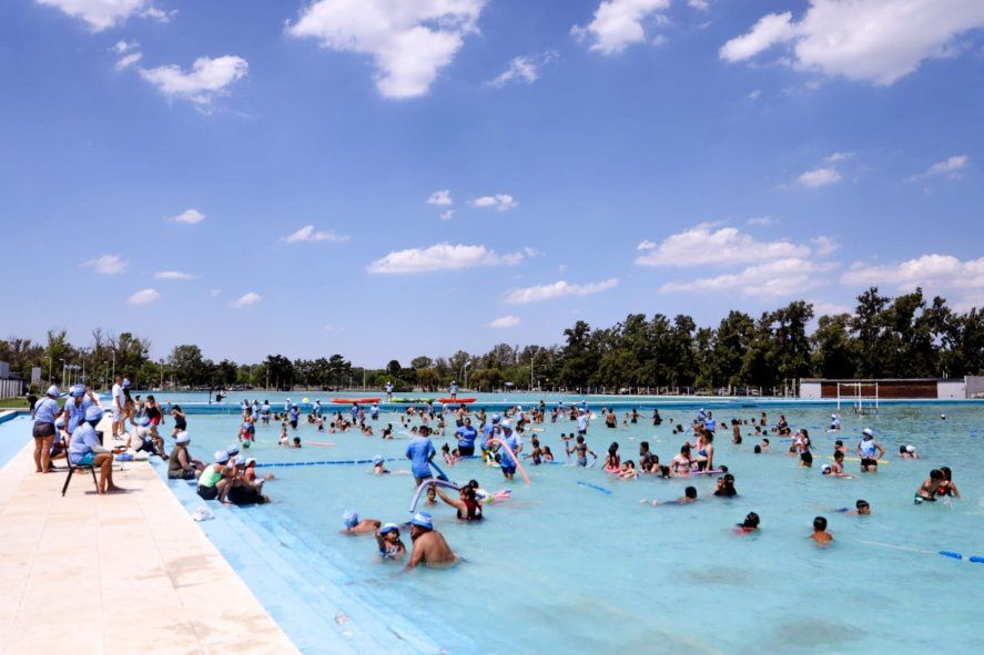 Pileta del Parque de los Derechos creado por el Ministerio de Desarrollo Social y una asociación civil.