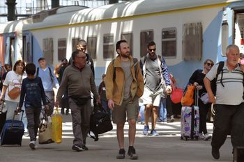 salieron a la venta los pasajes en tren a mar del plata, bahia blanca y pinamar