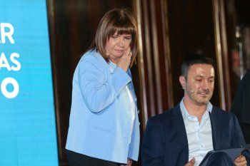 massa presidente: el cantico que opaco la presentacion del libro de patricia bullrich massa presidente: el cantico que opaco la presentacion del libro de patricia bullrich