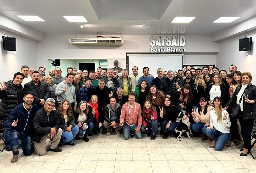 La foto de unidad del peronismo en Bahía Blanca