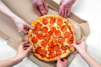 Google decidió homenajear al plato con uno de sus tradicionales doodles.