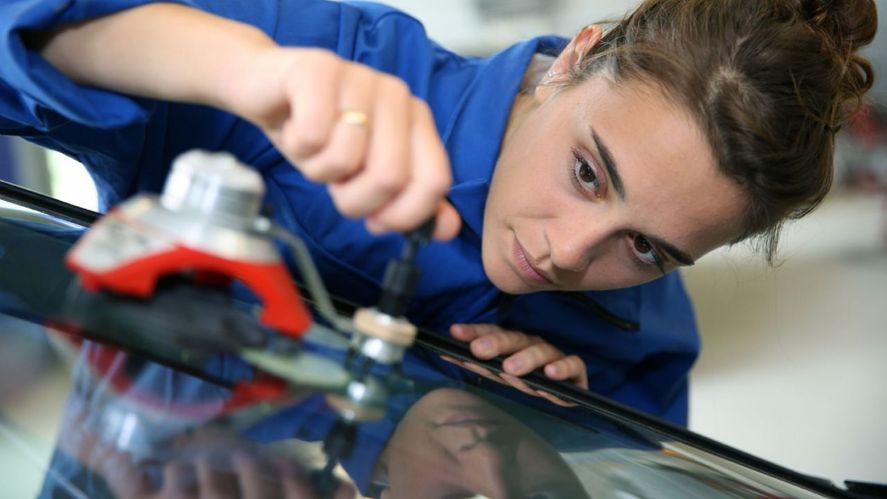 Destinado a los jóvenes de entre 18 y 29 años, con este programa los beneficiarios pueden cobrar una suma de $8.500. 