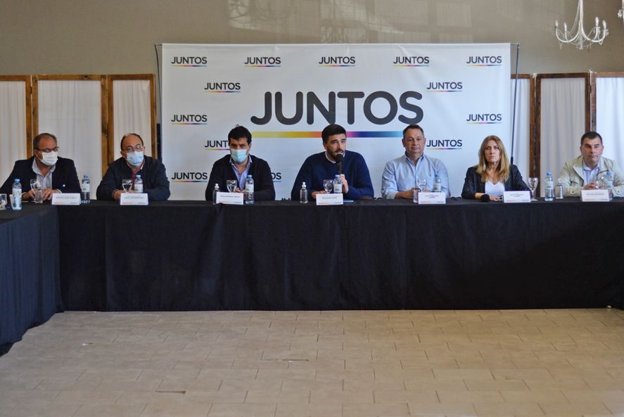 Plenario de dirigentes seccionales de Juntos en Olavarría 