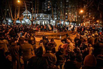 Proteta de Policías que reclaman mejores salarios. Gentileza: Qué Digital.