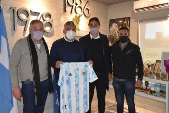 La presentación de Germán Portanova como nuevo DT de la Selección Argentina de fútbol femenino.