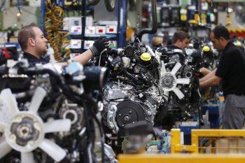 El Gobierno creó un programa que busca estimular lapromoción del empleo y fomentar la generación de nuevos puestos de trabajo.