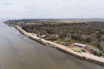 El Servicio de Hidrografía informó que el pico se producirá a las 9:30 (Foto: @prensaensenada)