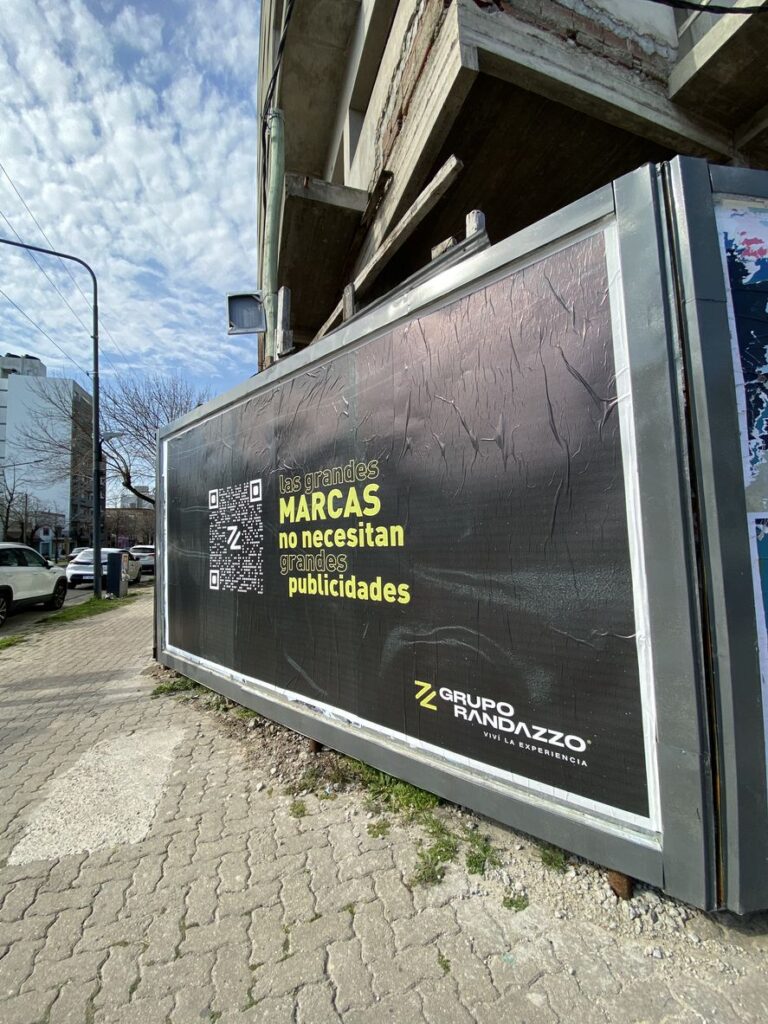La ciudad de La Plata, repleta de códigos QR