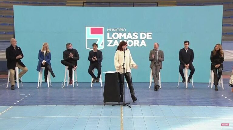 Con Cristina en escena, la Provincia relanzó el plan Qunita