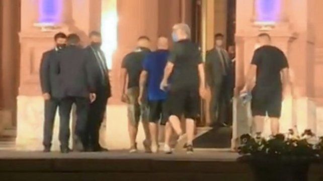 El ingreso de Rafael Di Zeo a la Casa Rosada: El jefe de la barra de Boca tenía una larga amistad con Diego Maradona
